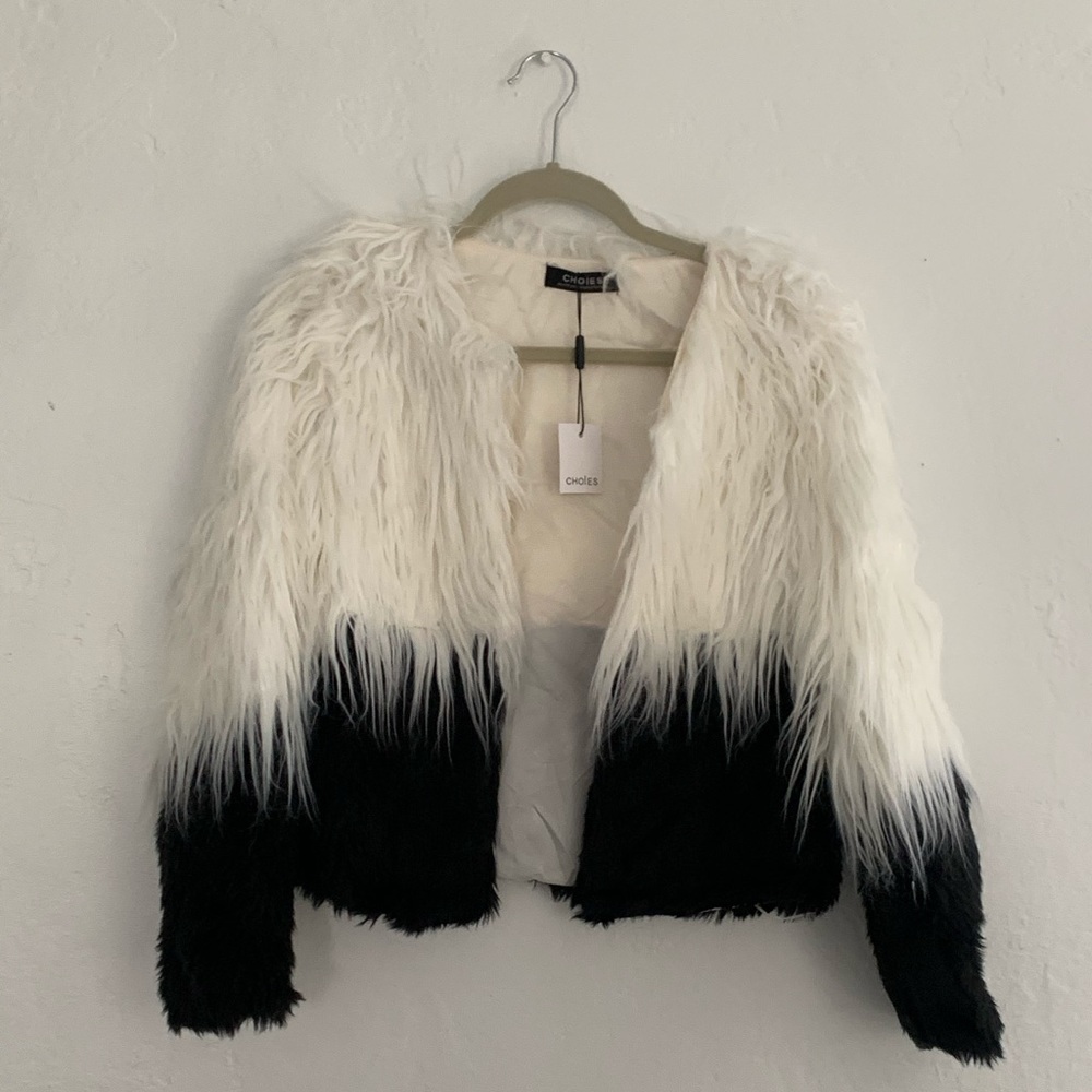 Black Contrast Faux Fur Coat